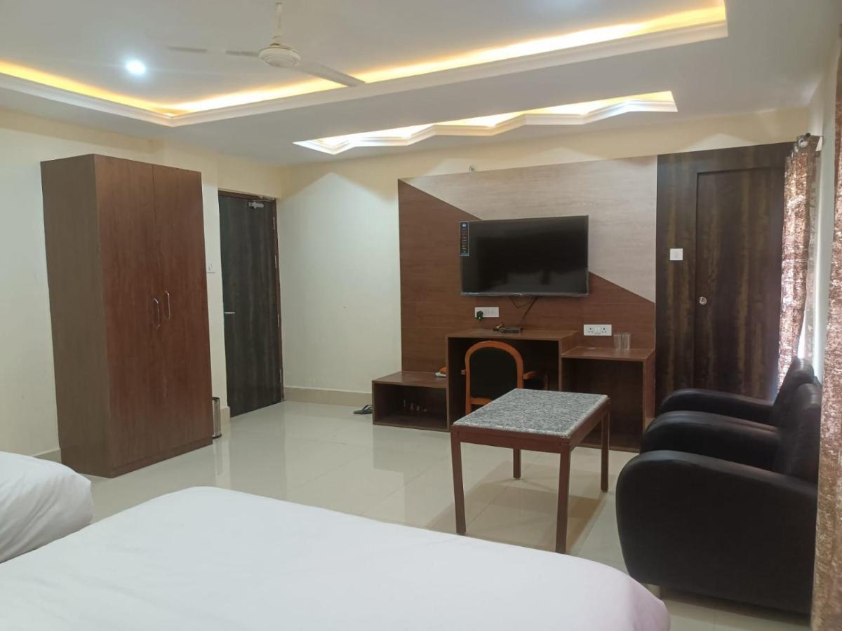 Hotel Rajwada palace Orchha Bagian luar foto