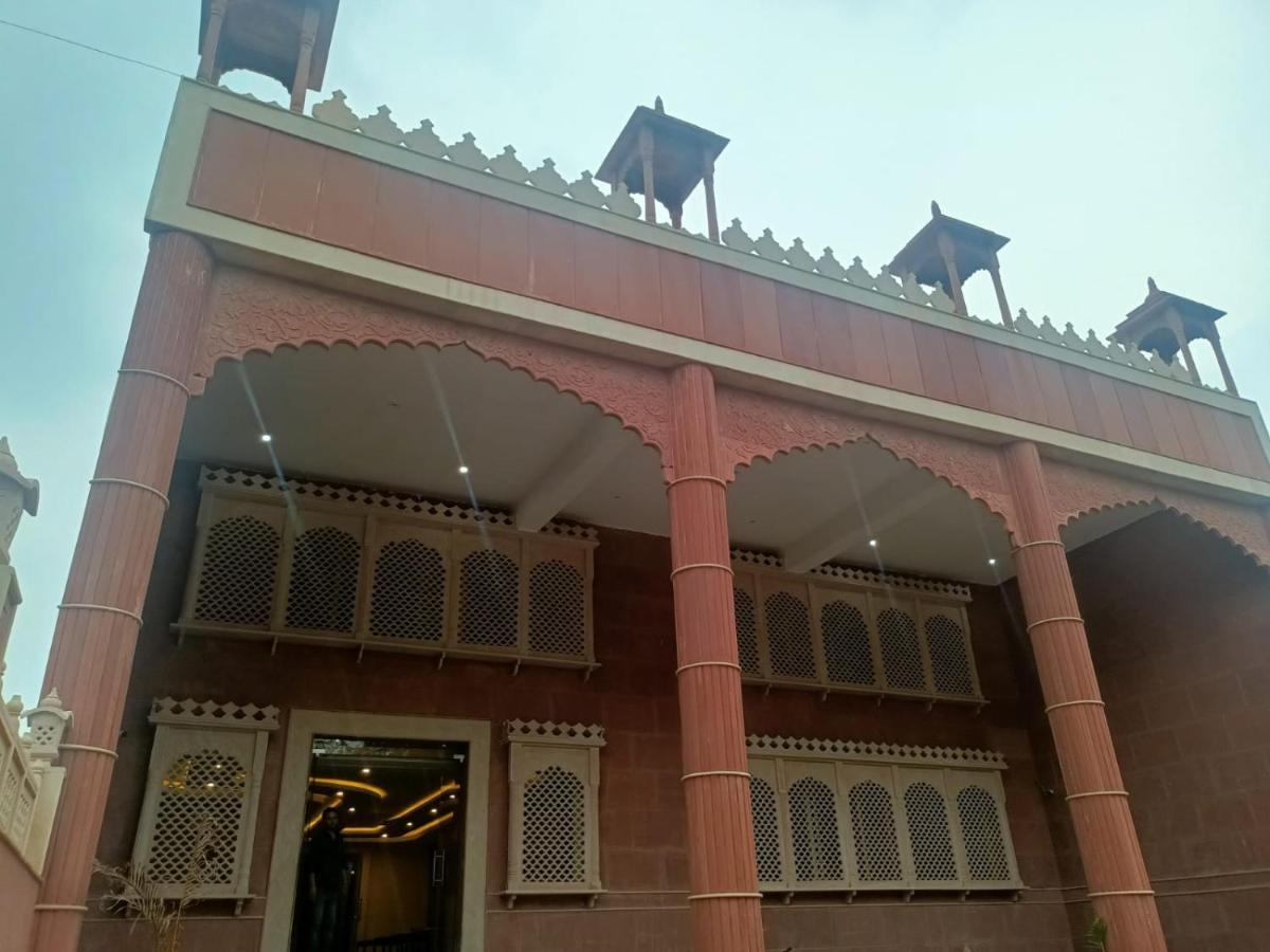 Hotel Rajwada palace Orchha Bagian luar foto