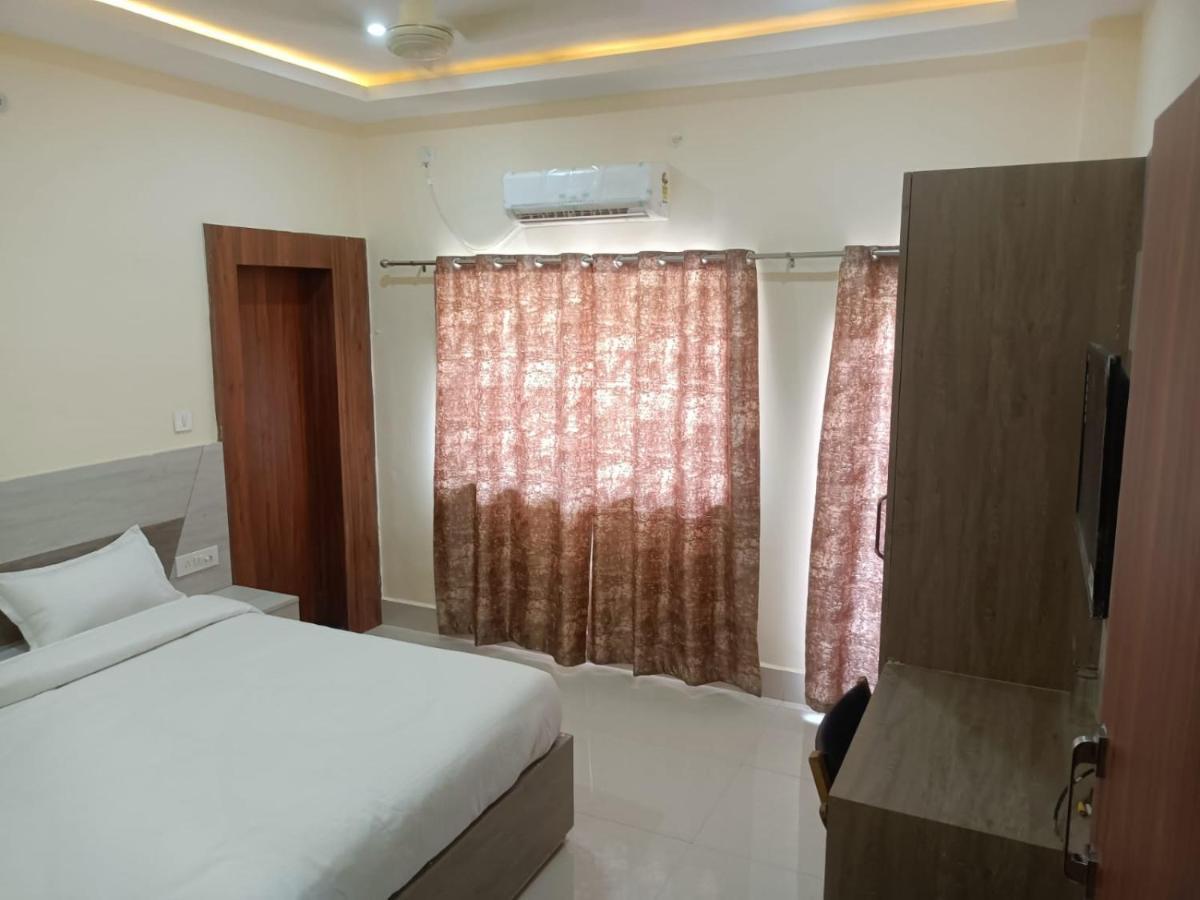 Hotel Rajwada palace Orchha Bagian luar foto