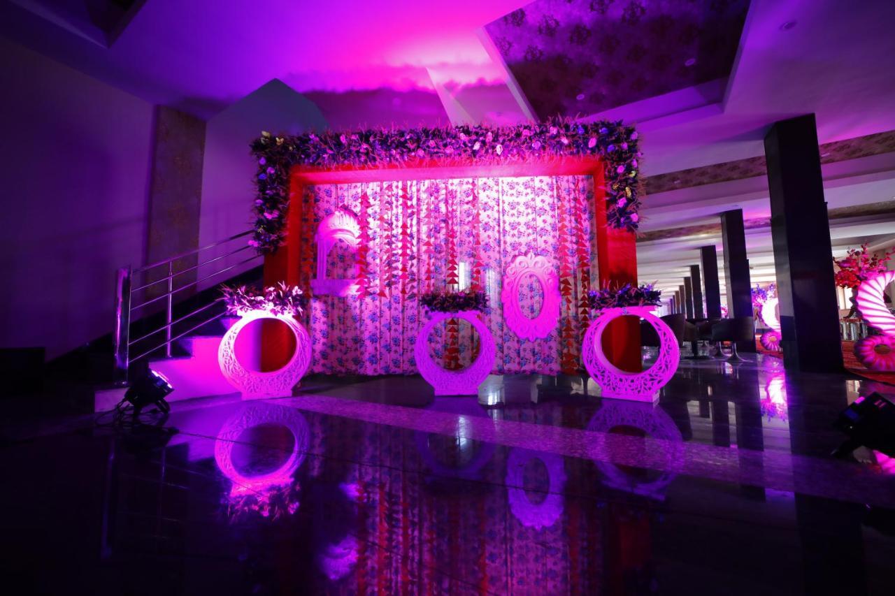 Hotel Rajwada palace Orchha Bagian luar foto