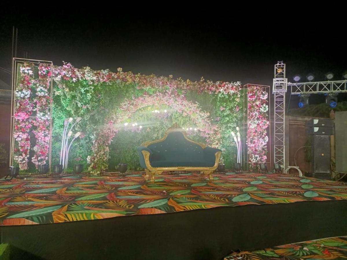 Hotel Rajwada palace Orchha Bagian luar foto