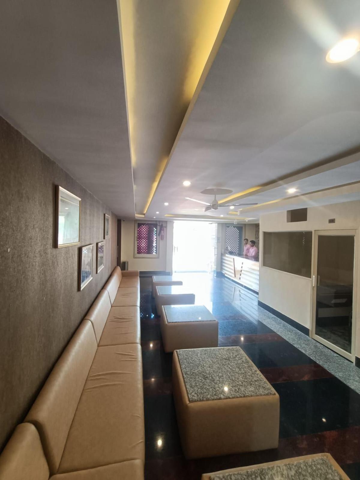 Hotel Rajwada palace Orchha Bagian luar foto